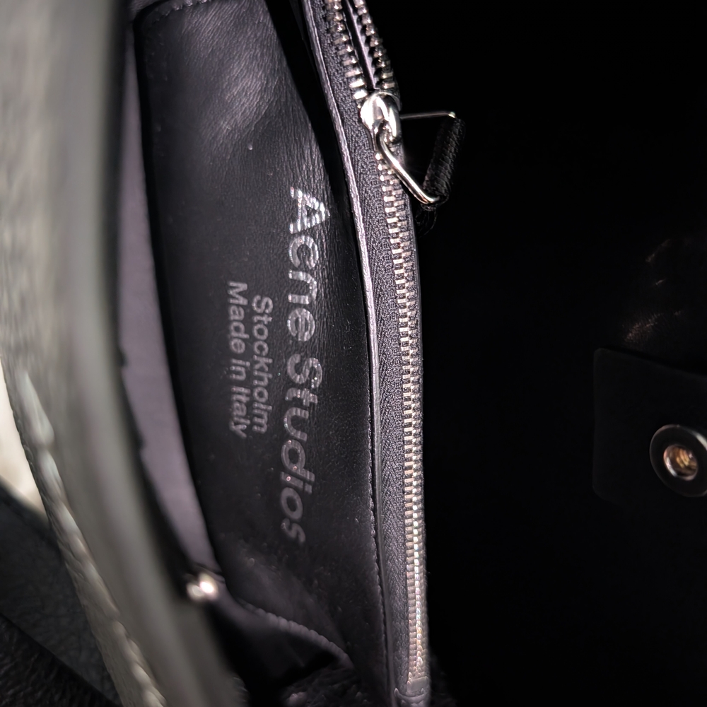 Acne Studios Musubi Mini Black Textured Leather Shoulder Bag New Without Tags - Picture 6 of 16